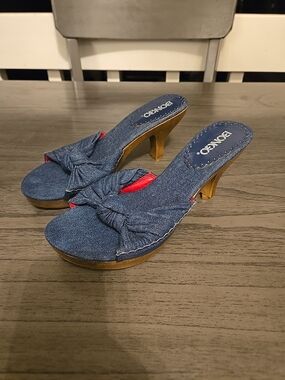 BONGO Denim Knot Slide Heels in Blue with Red Accents Vintage Y2k